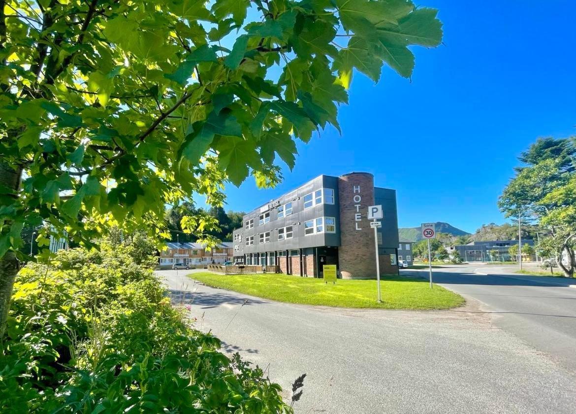 Marina Hotel Lofoten Svolvaer Luaran gambar